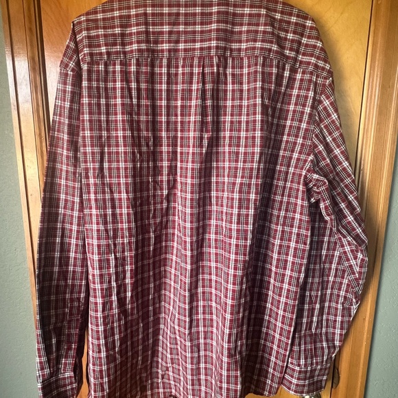 Arrow Men's Red and White Plaid Button Down Shirt - Picture 3 of 3